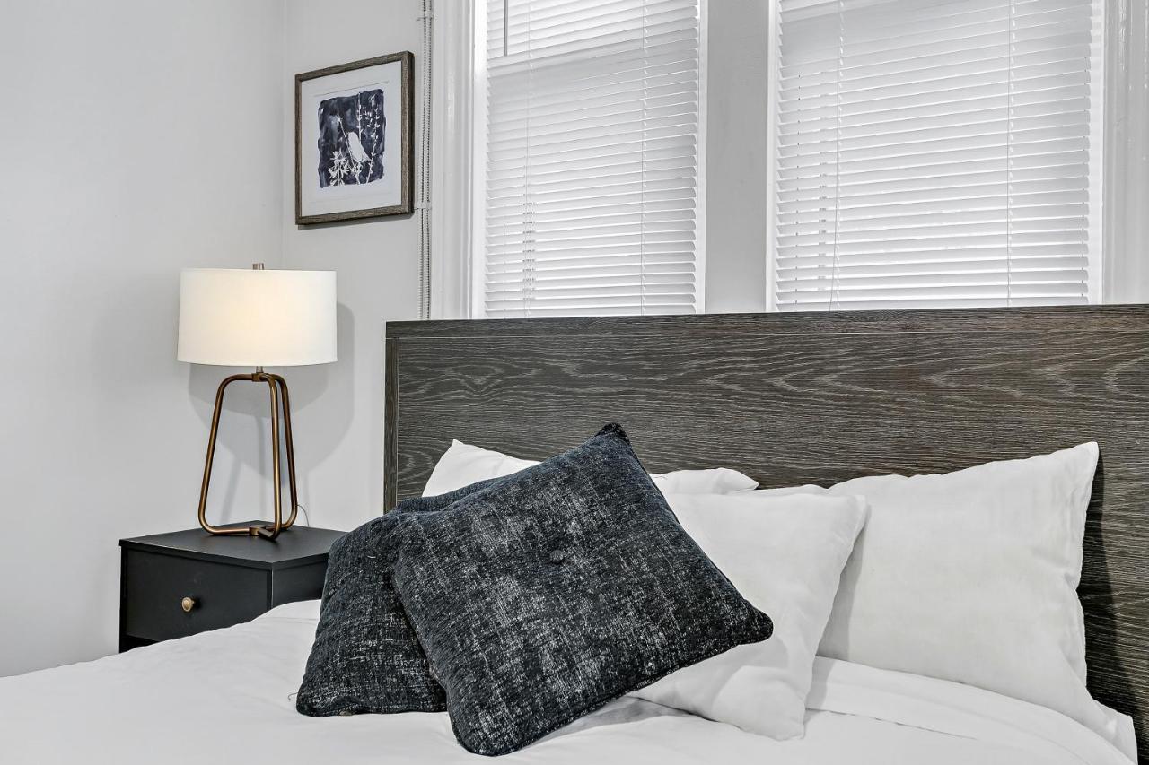 Ferienwohnung Fashionable 2Br In Downtown Location W Work Area Harrisburg Exterior foto